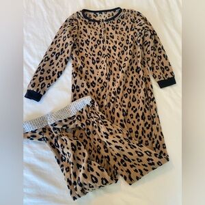 Carter's Tan and Black Leopard Pajama Set size 7